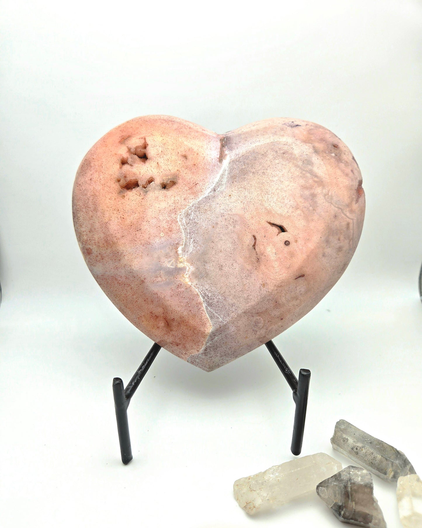 Pink Amethyst Heart (3lb / 6 inch)