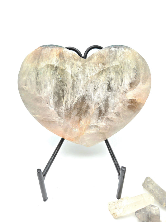 Amethyst Heart (4lb / 6 inch)