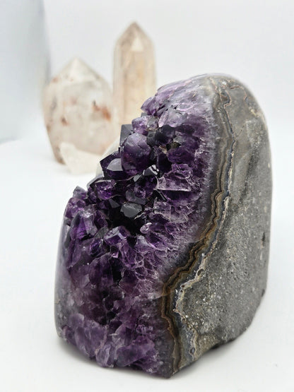 Amethyst w/ Calcite (3.14lb / 5.5 inch)