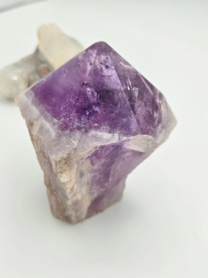 Amethyst Crystal Point (2.5 inch / 9oz)